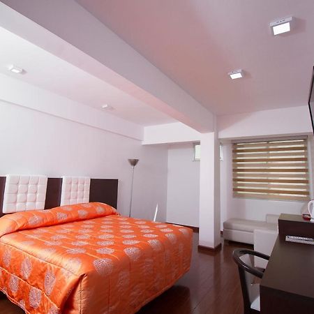 Hotel Regina โกชาบัมบา ภายนอก รูปภาพ