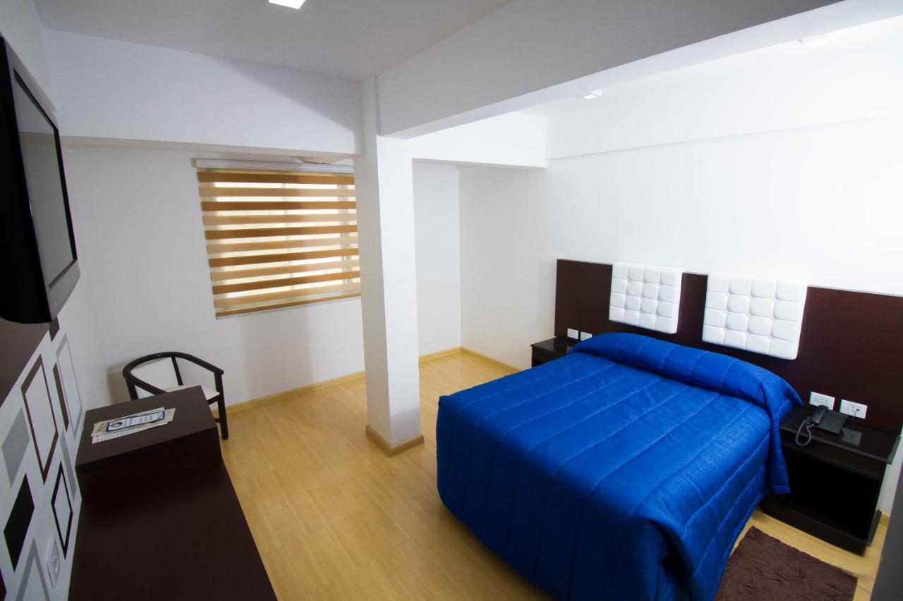 Hotel Regina โกชาบัมบา ภายนอก รูปภาพ